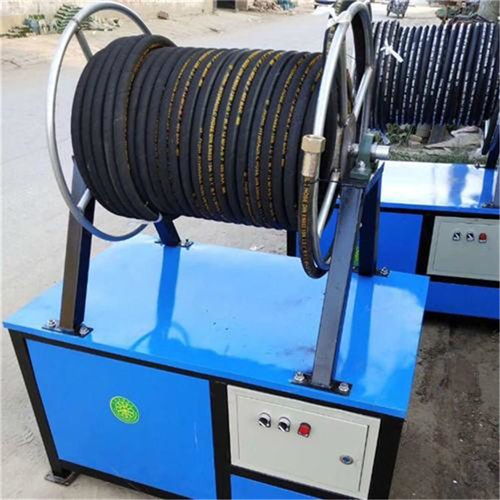 科技融合环保 太原工地塔吊喷淋系统与光学器材的协同降尘实践